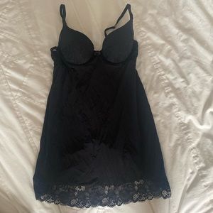 Victoria’s Secret 34B black lace slinky nightie Negligee